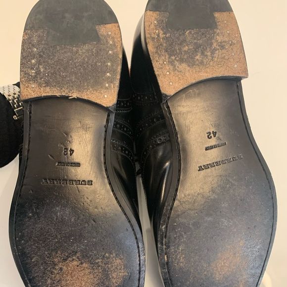 Burberry mens dress shoes. Lightly worn. Size 42 main image 6